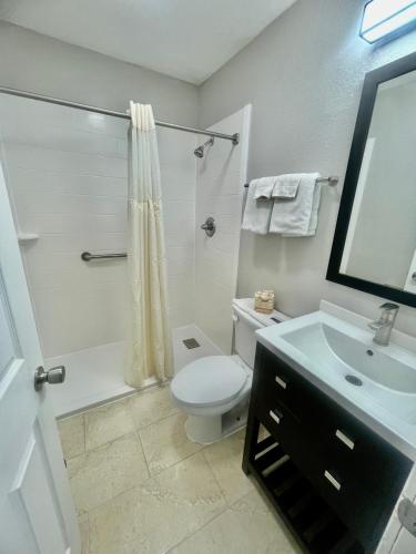 Bradbury Inn - photo 14