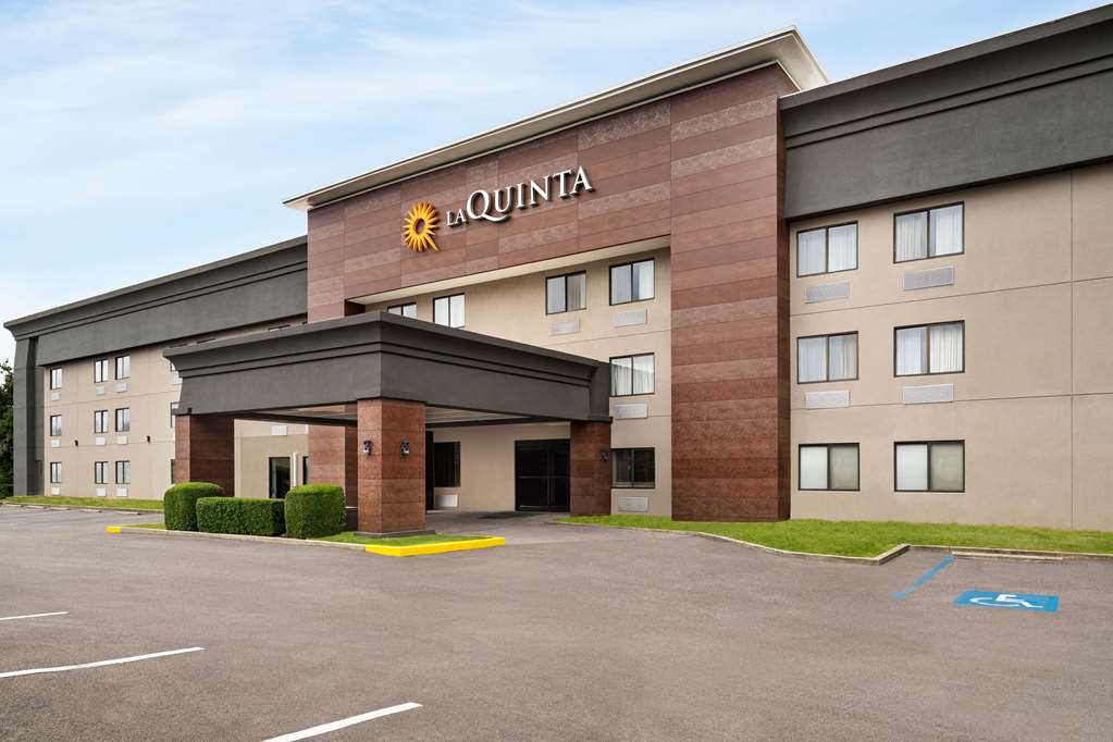 La Quinta Inn by Wyndham Birmingham Inverness - featured photo