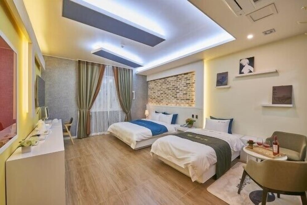 Top Hotel - carbon neutral hotel in Gwangju