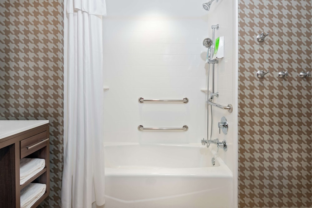 Home2 Suites by Hilton Orlando Near Universal - photo 26