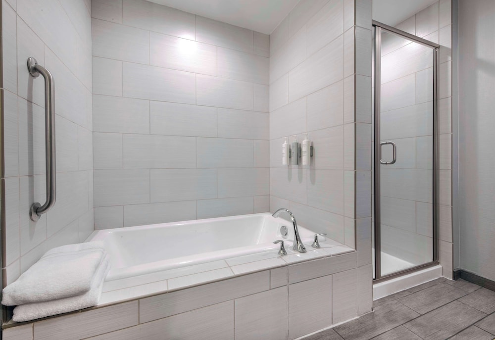 Hilton Garden Inn Raleigh Cary - photo 43