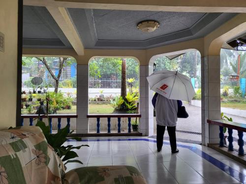 Yuke's Bed & Breakfast — 5-Star Luxury Hotel in Valencia, Philippines
