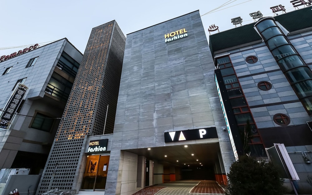 Gongju Hotel Fashion in Gongju, South Korea