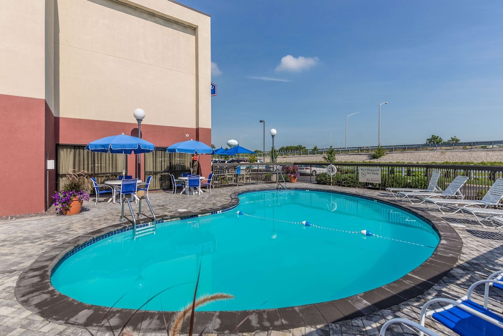 Hampton Inn Owensboro South - photo 30