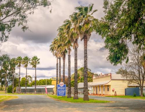 Deniliquin Pioneer Tourist Park in Deniliquin, Australia