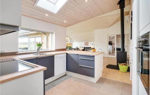 Four Bedroom Holiday Home In Odder — Odder — photo 5