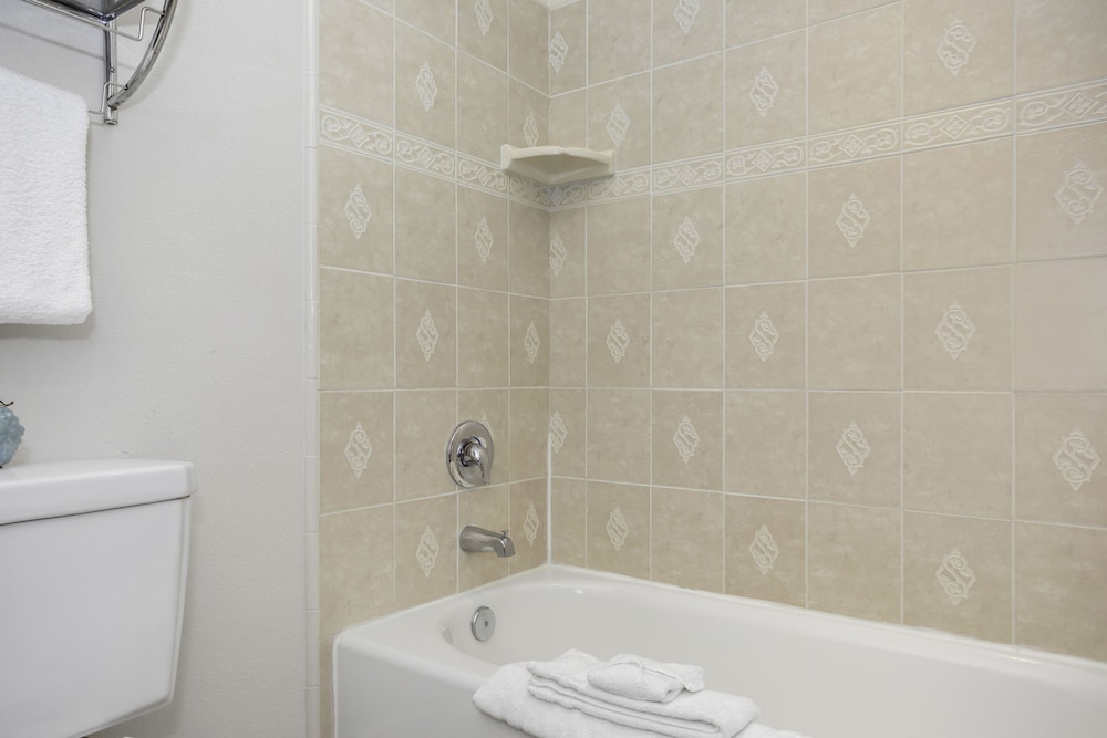 The Hotel Oceanside - photo 43