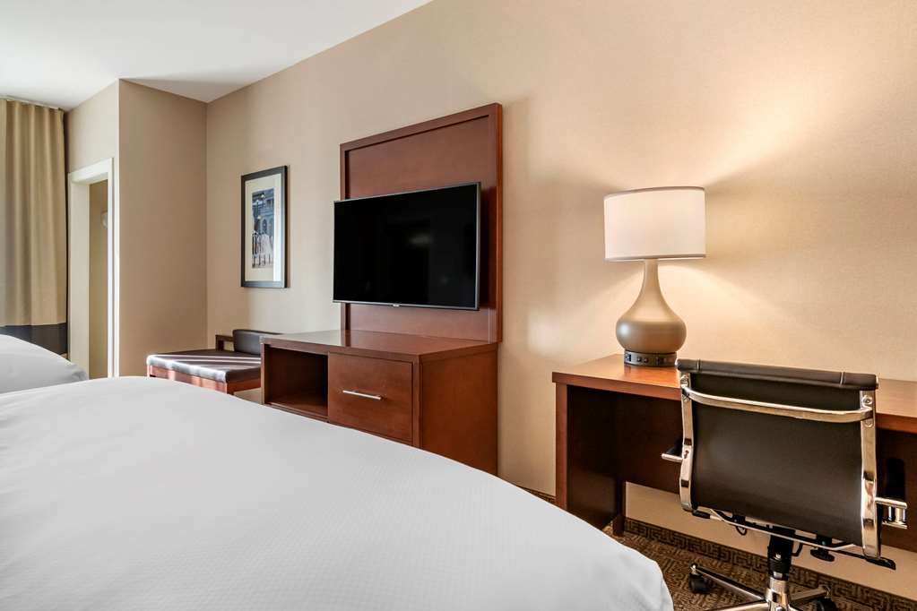 Comfort Suites Camp Hill Harrisburg West - photo 20