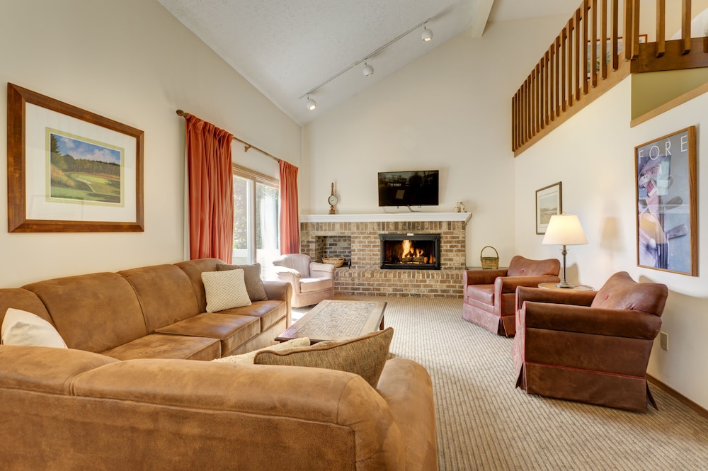 The Highlands at Harbor Springs - photo 70
