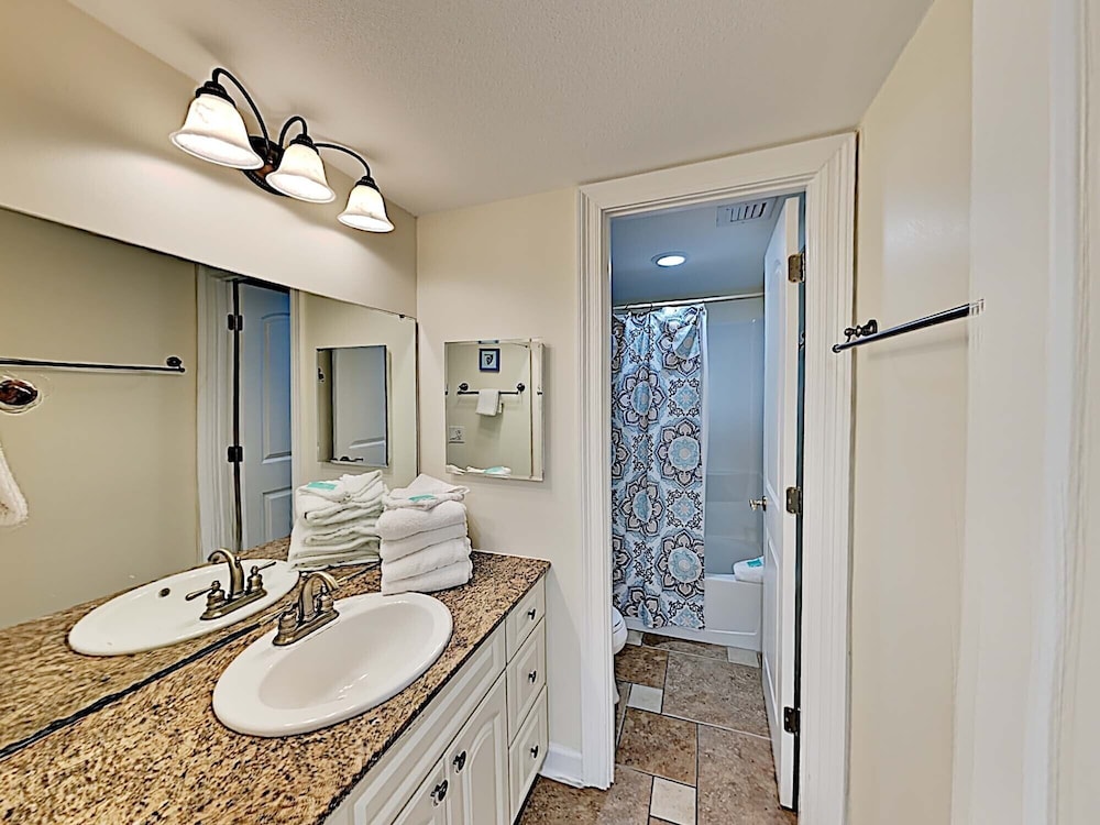 Regency Towers by Southern Vacation Rentals - photo 277