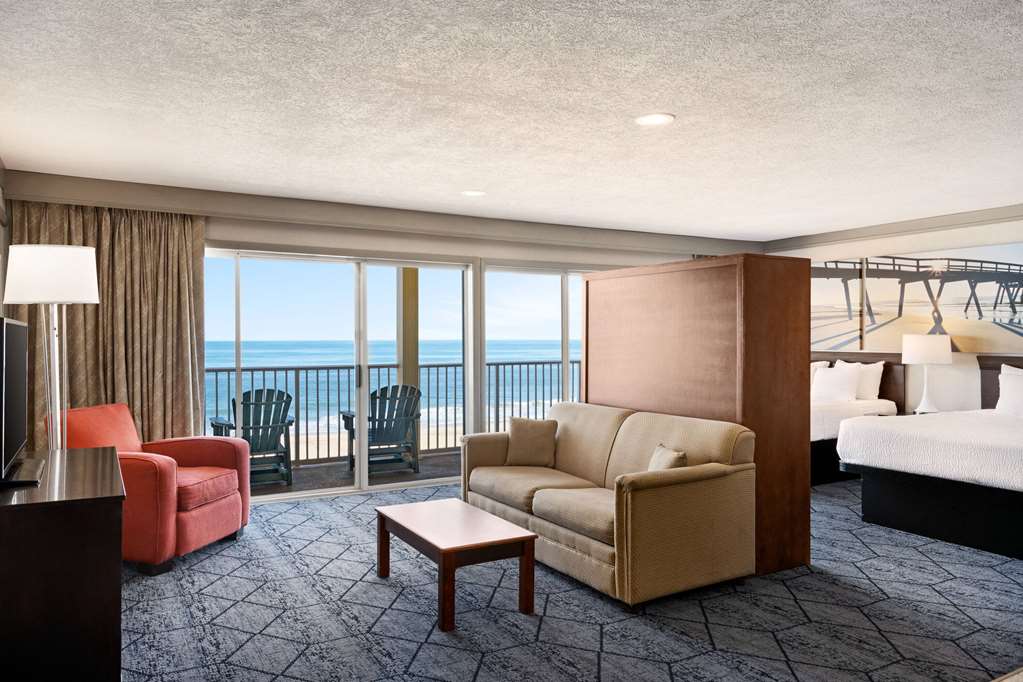 Days Inn by Wyndham Ocean City Oceanfront - photo 60