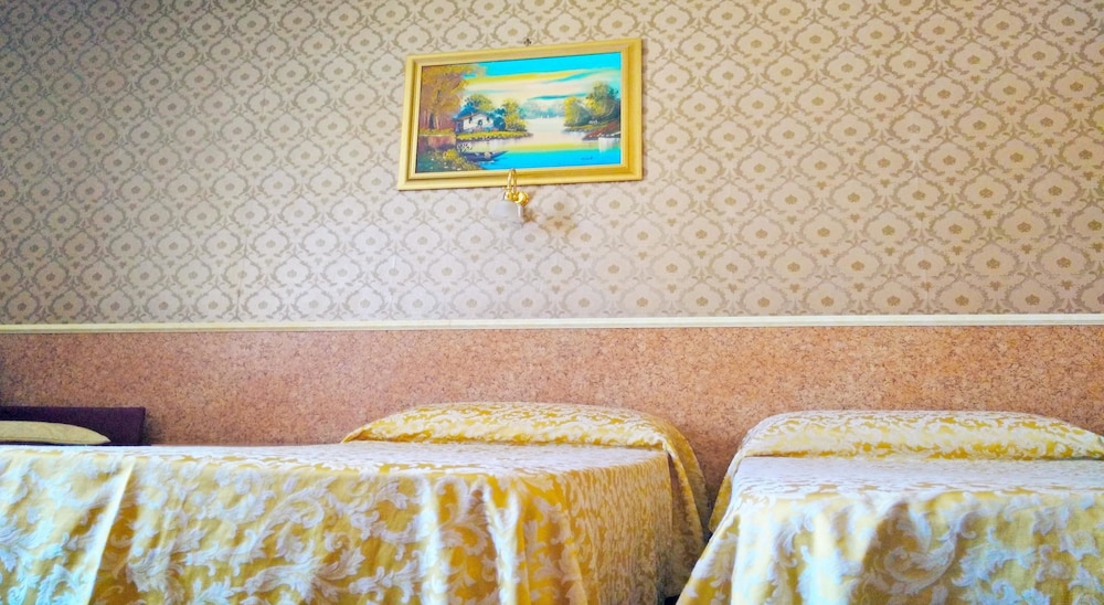 Accommodation Cristina`S Dependance — Rome — photo 4