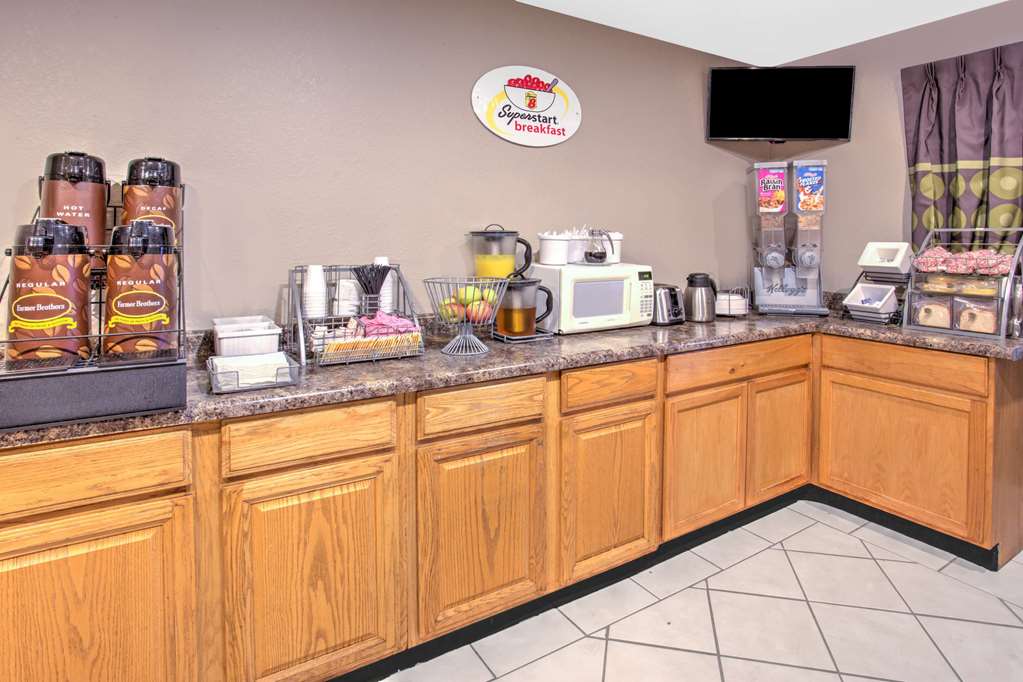 Super 8 by Wyndham Grand Rapids Wyoming - photo 14