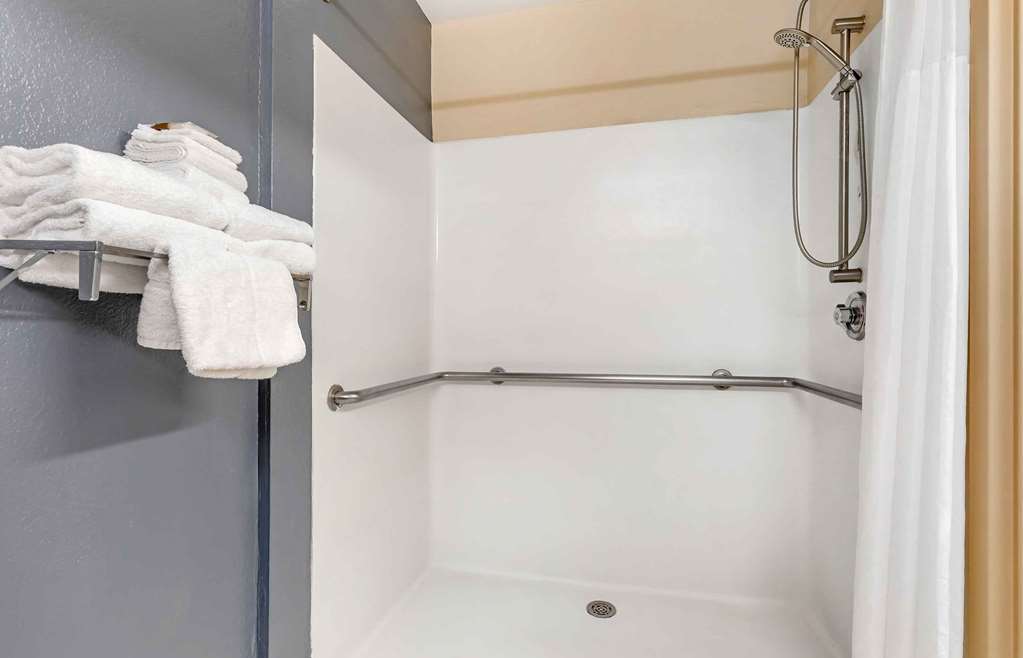 Extended Stay America Suites Fort Worth City View - photo 34