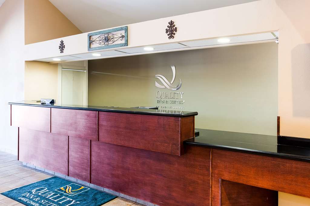Quality Inn & Suites Lake Charles South - photo 2