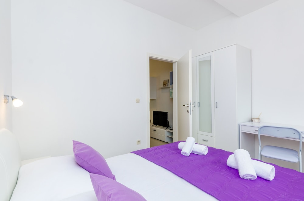 Apartments Maky