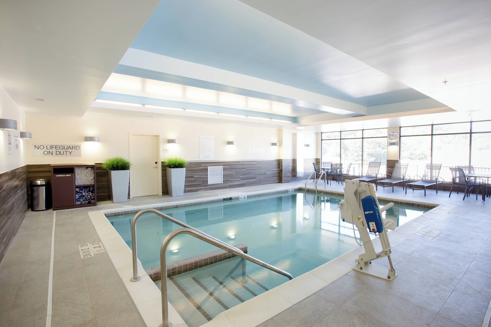 Fairfield Inn & Suites by Marriott Decorah - photo 27