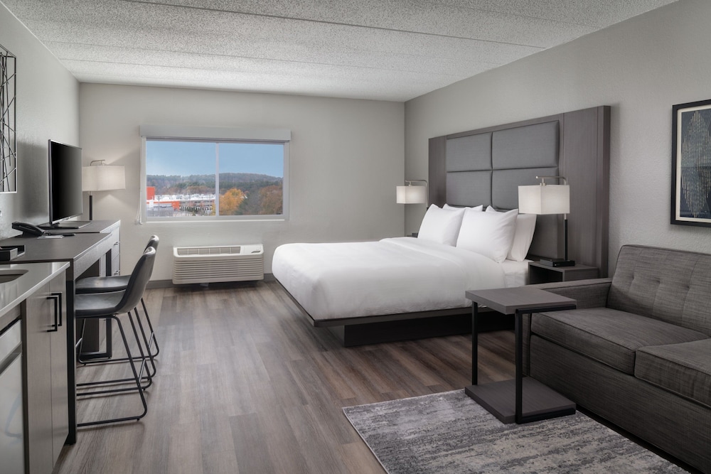 TownePlace Suites by Marriott Framingham - photo 8