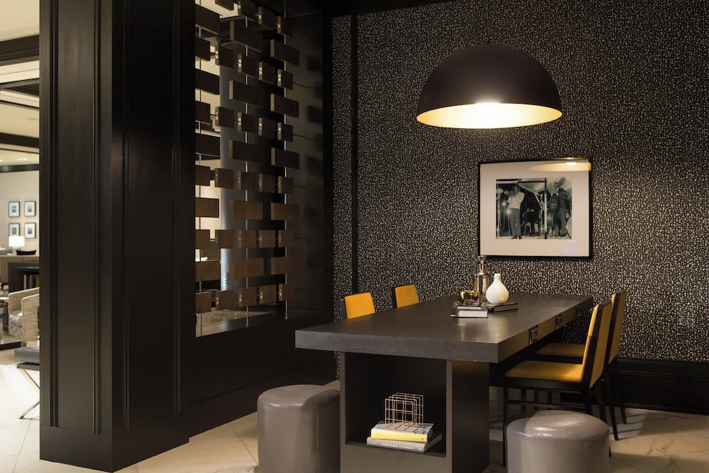 Renaissance Baltimore Harborplace Hotel - photo 5