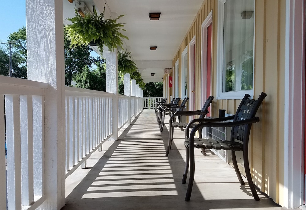 Homestead Motel - photo 29