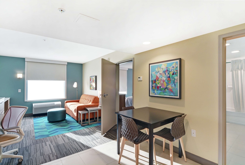 Home2 Suites by Hilton Clarksville Louisville North - photo 20
