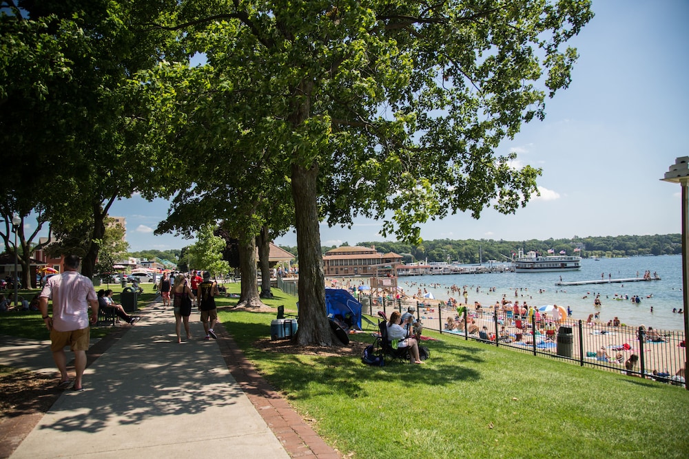 Harbor Shores on Lake Geneva - photo 83