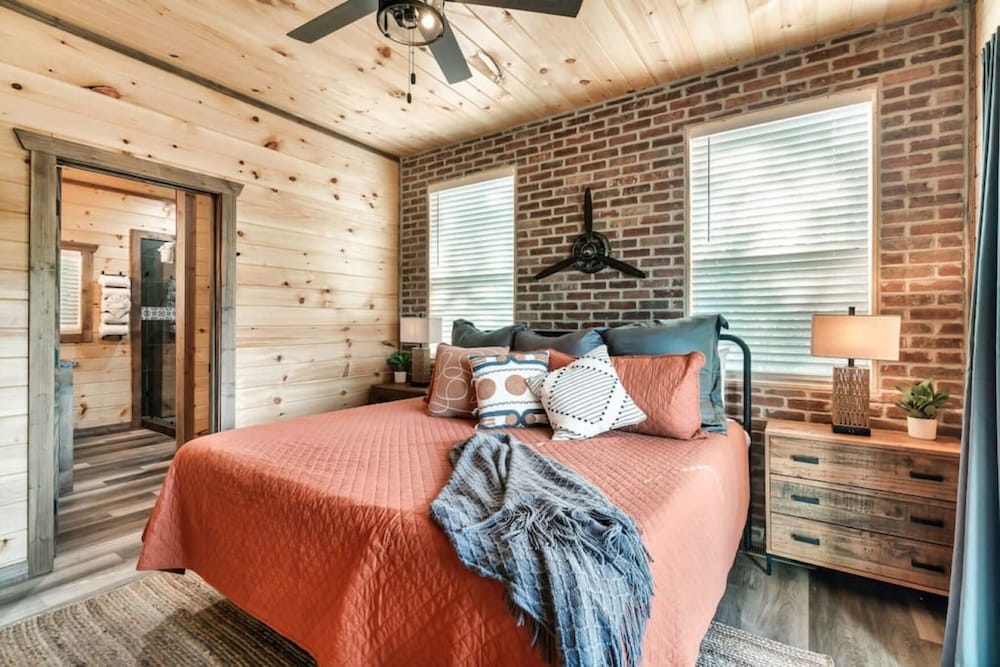 Tranquil Mountain Getaway By Ghosal Luxury Lodging - photo 8