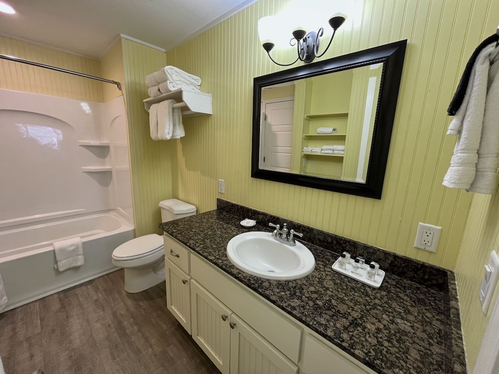 Seashell Village Resort - photo 92