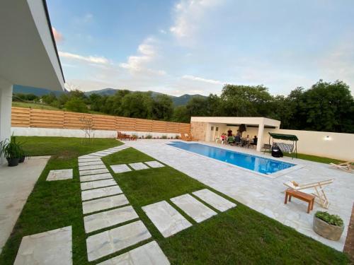 Vestovis Holiday House — 4-Star Luxury Hotel in Mostar, Bosnia and Herzegovina
