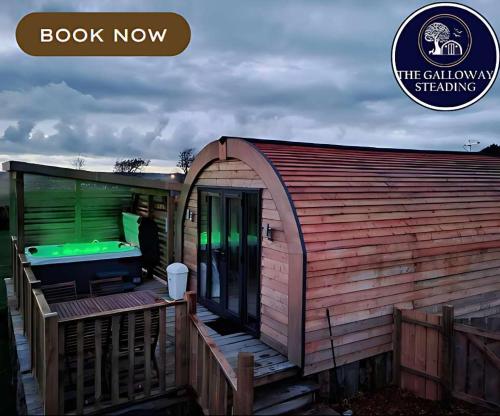 The Galloway Steading The Fox’s Den with Hot Tub and Fire Pit in Newton Stewart, United Kingdom