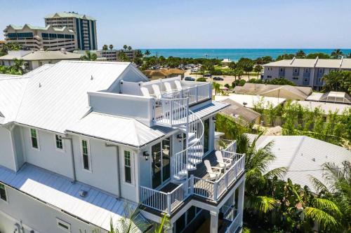All Decked Out — Sarasota — photo 4