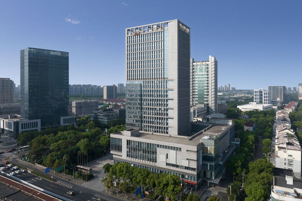 Courtyard by Marriott Shanghai Jiading — 4-Star Luxury Hotel in Shanghai, People's Republic of China