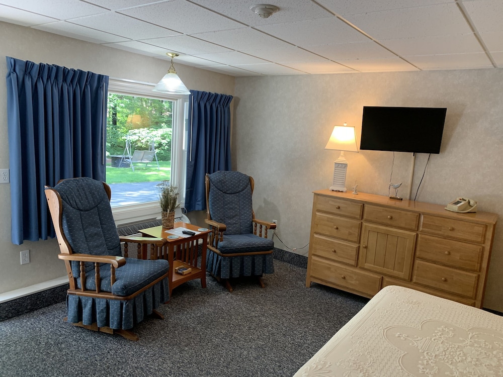 Towne Lyne Motel - photo 55
