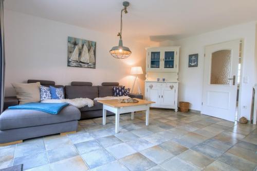 Achtern Diek Haus 1a — 4-Star Luxury Hotel in Zingst, Germany