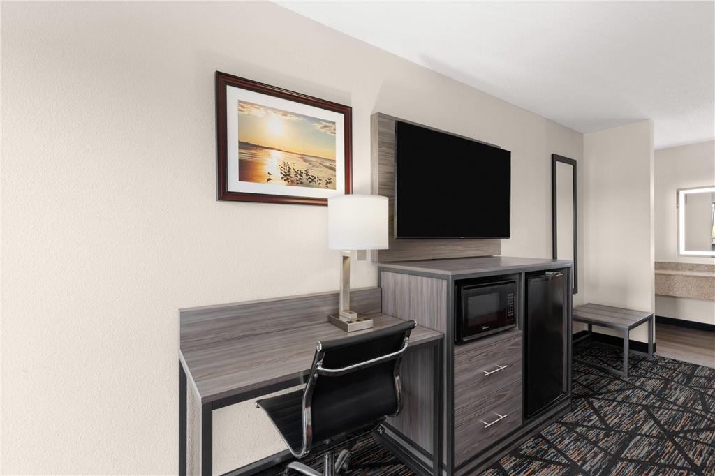 Baymont by Wyndham Richburg Chester Area - photo 11