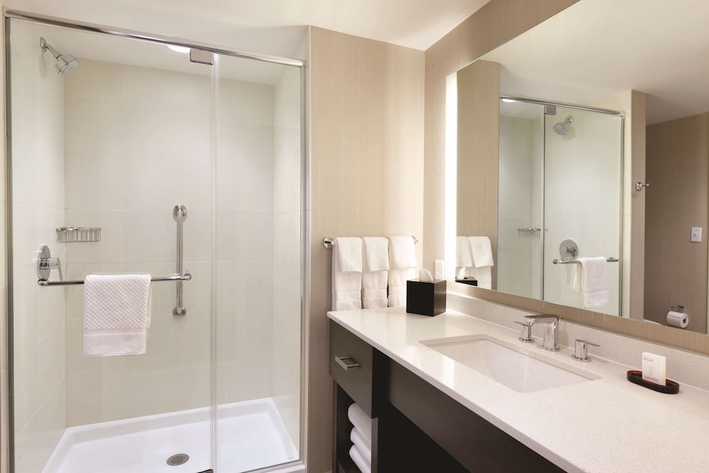 Embassy Suites Oklahoma City Downtown Medical Center - photo 14