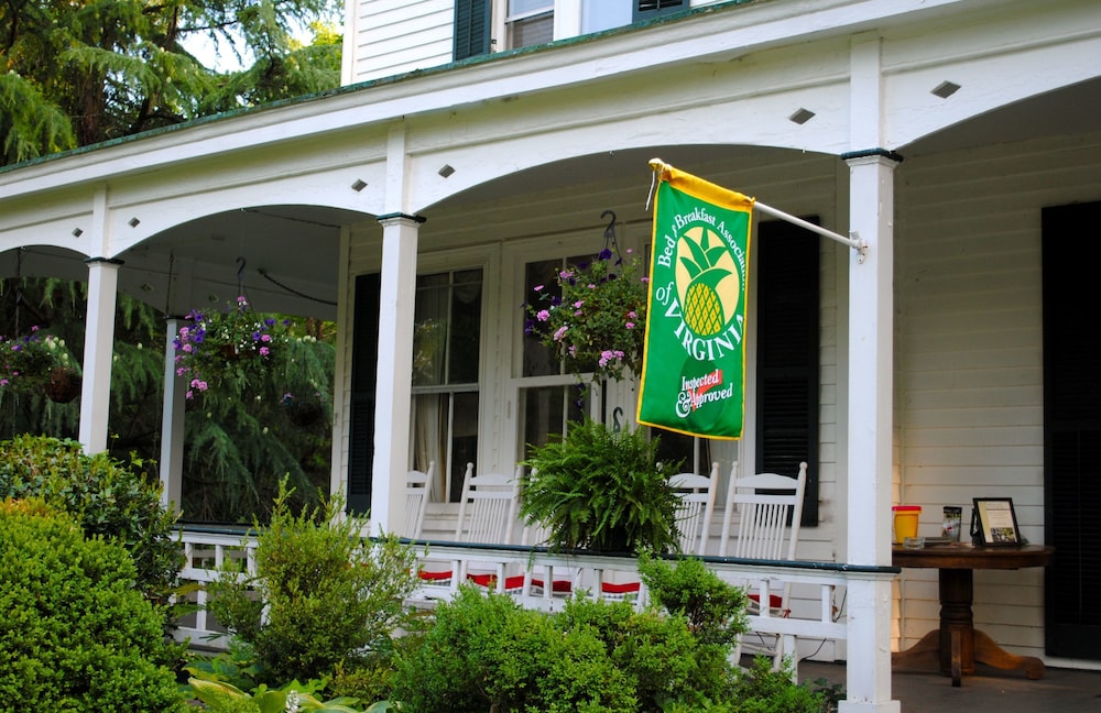 Inn On Poplar Hill in Orange, United States