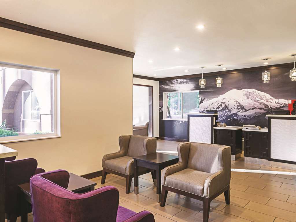 La Quinta Inn by Wyndham Olympia Lacey - photo 6