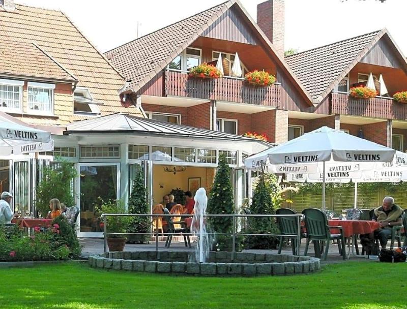 Flairhotel Hubertus — Bad Zwischenahn — photo 4