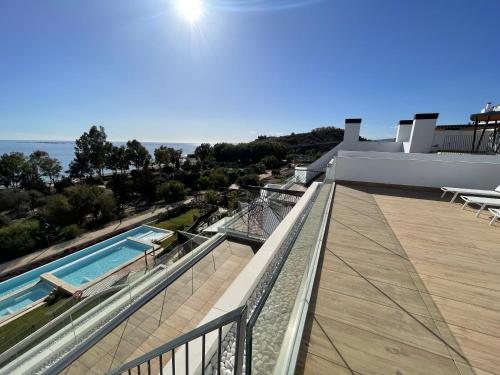 Luxury Sea View Penthouse by United Renters in Villajoyosa, Spain