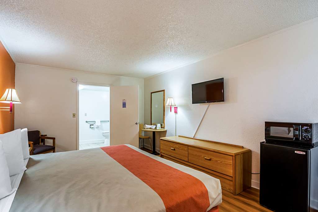 Motel 6 Perry GA - photo 7