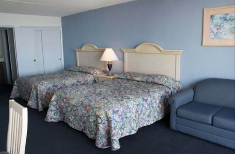 Acropolis Oceanfront Resort - photo 8