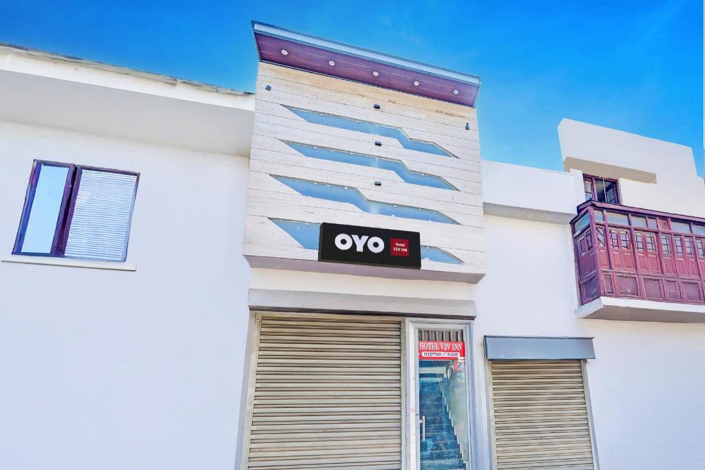 Hotel O V2v Inn