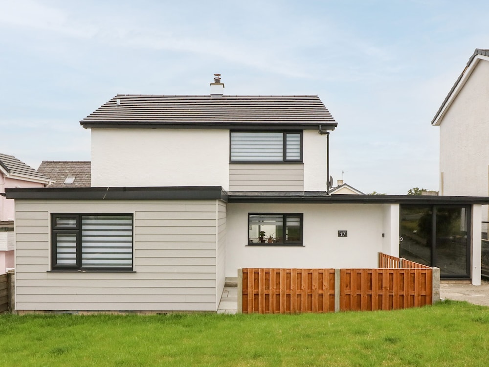 Daresfield in Cemaes Bay, United Kingdom