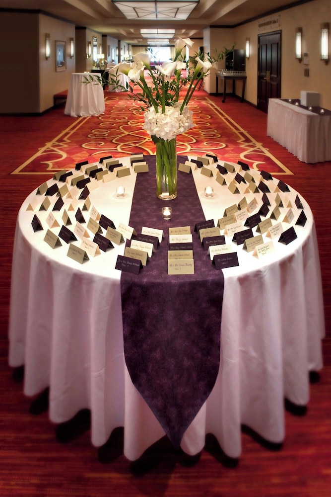 Trumbull Marriott Shelton - photo 25