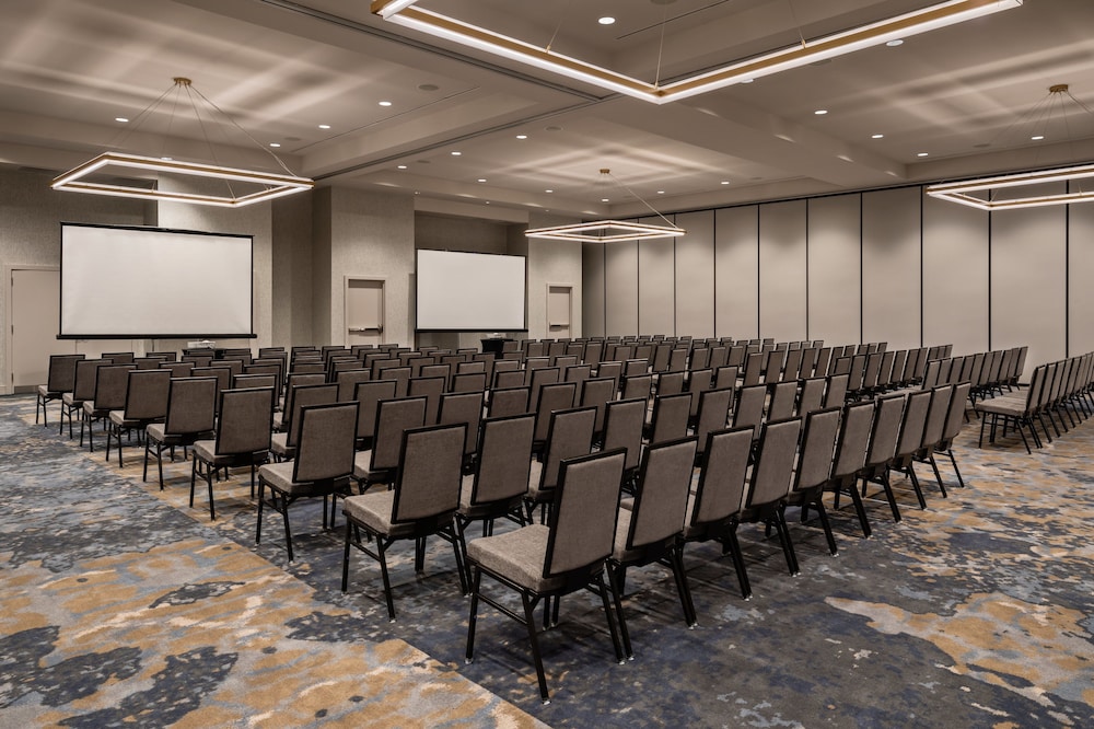 Crowne Plaza North Augusta by IHG - photo 36
