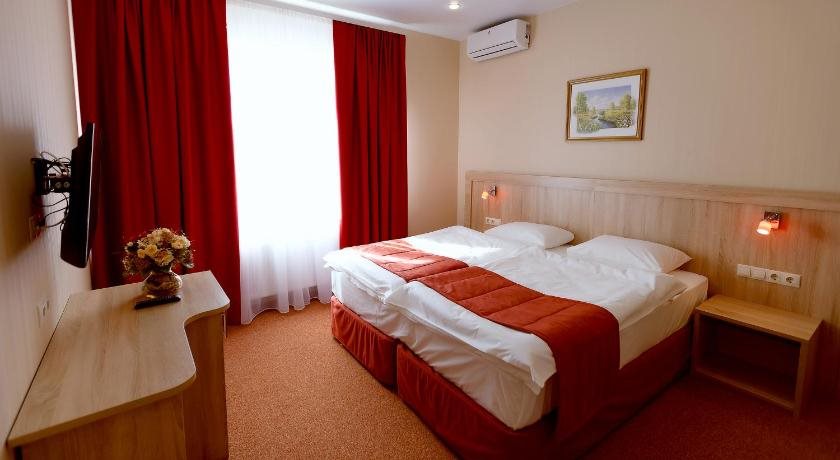 Cherry Garden Hotel - carbon neutral hotel in Tver