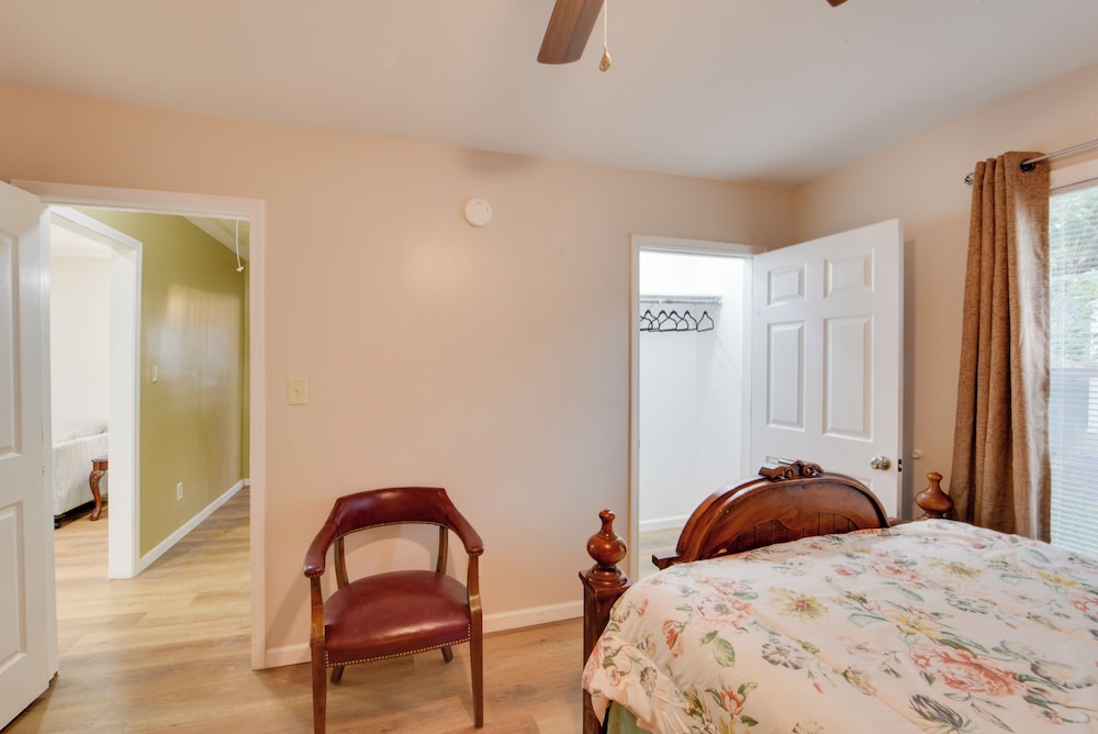 Walking Distance to Casino: Home in Westlake - photo 23