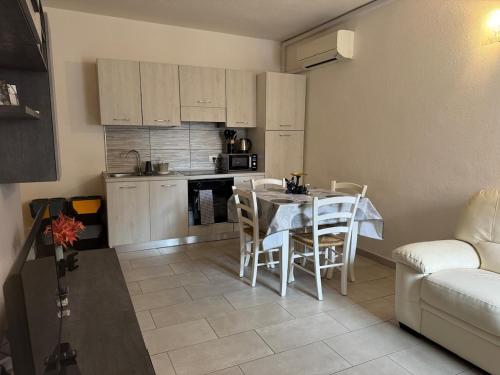 Domu Grìsia Apartment Arzachena — 4-Star Luxury Hotel in Arzachena, Italy
