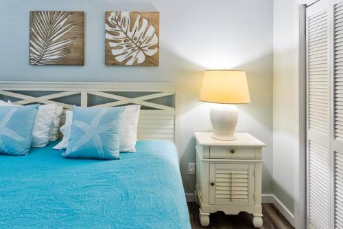 Lazy Daze Double King Suite Ocean Pointe 2310 — 4-Star Luxury Hotel in Key Largo, United States